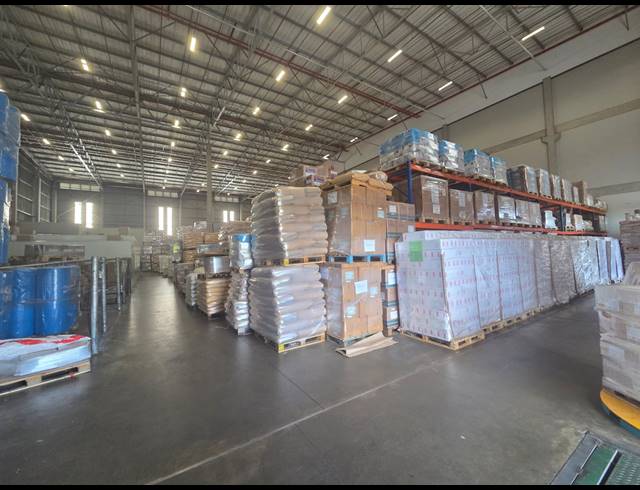 2,731M² WAREHOUSE TO LET IN GLEN ANIL